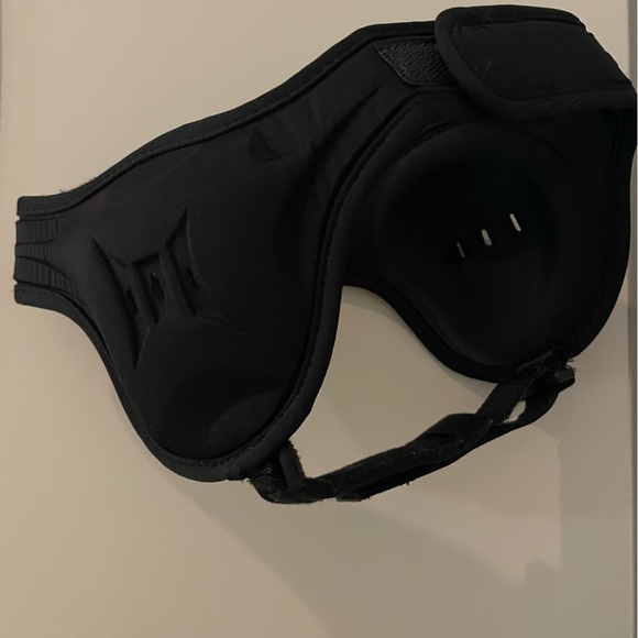 Kids wrestling head gear - Picture 1 of 2